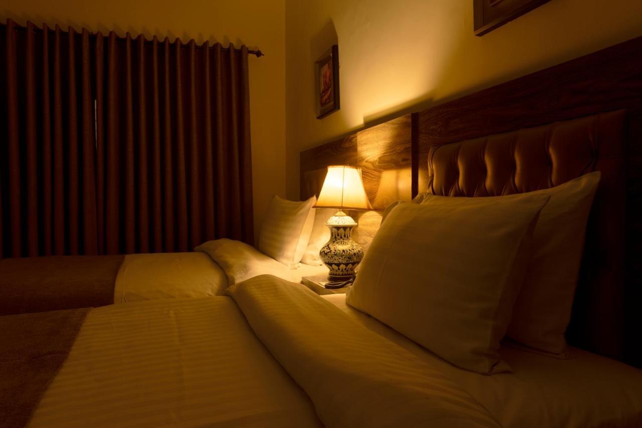 Hotel One Lalazar Multan Exterior photo