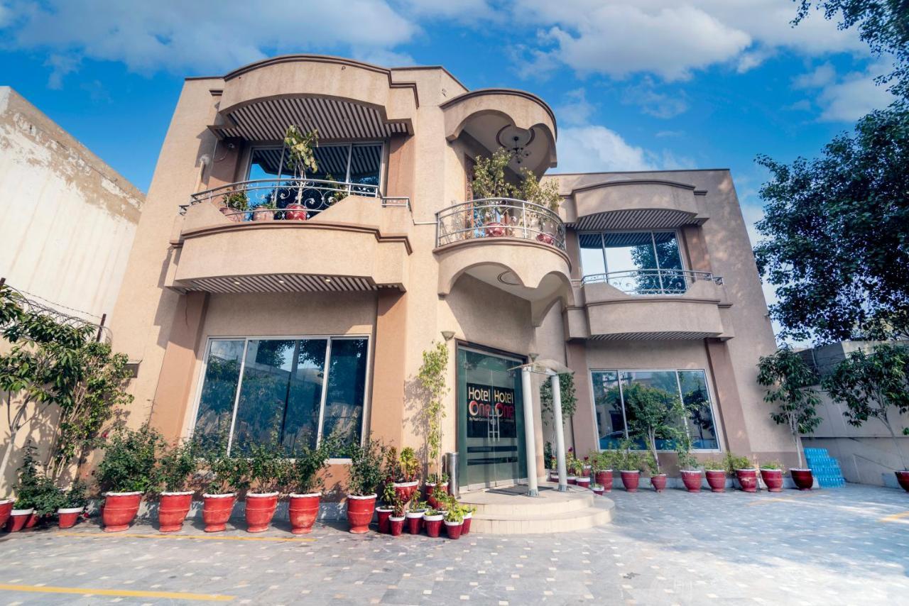 Hotel One Lalazar Multan Exterior photo