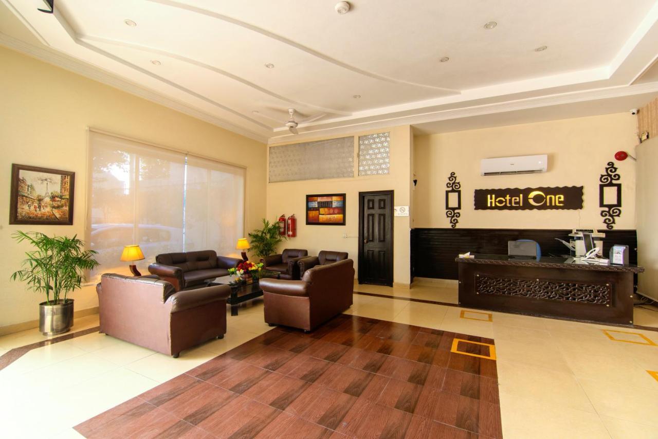 Hotel One Lalazar Multan Exterior photo